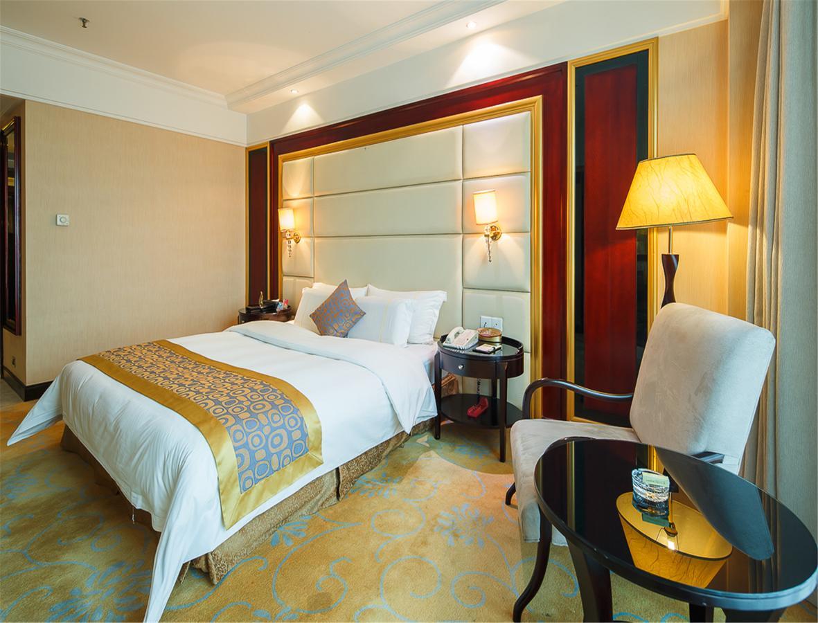 City Hotel Fosan Szoba fotó