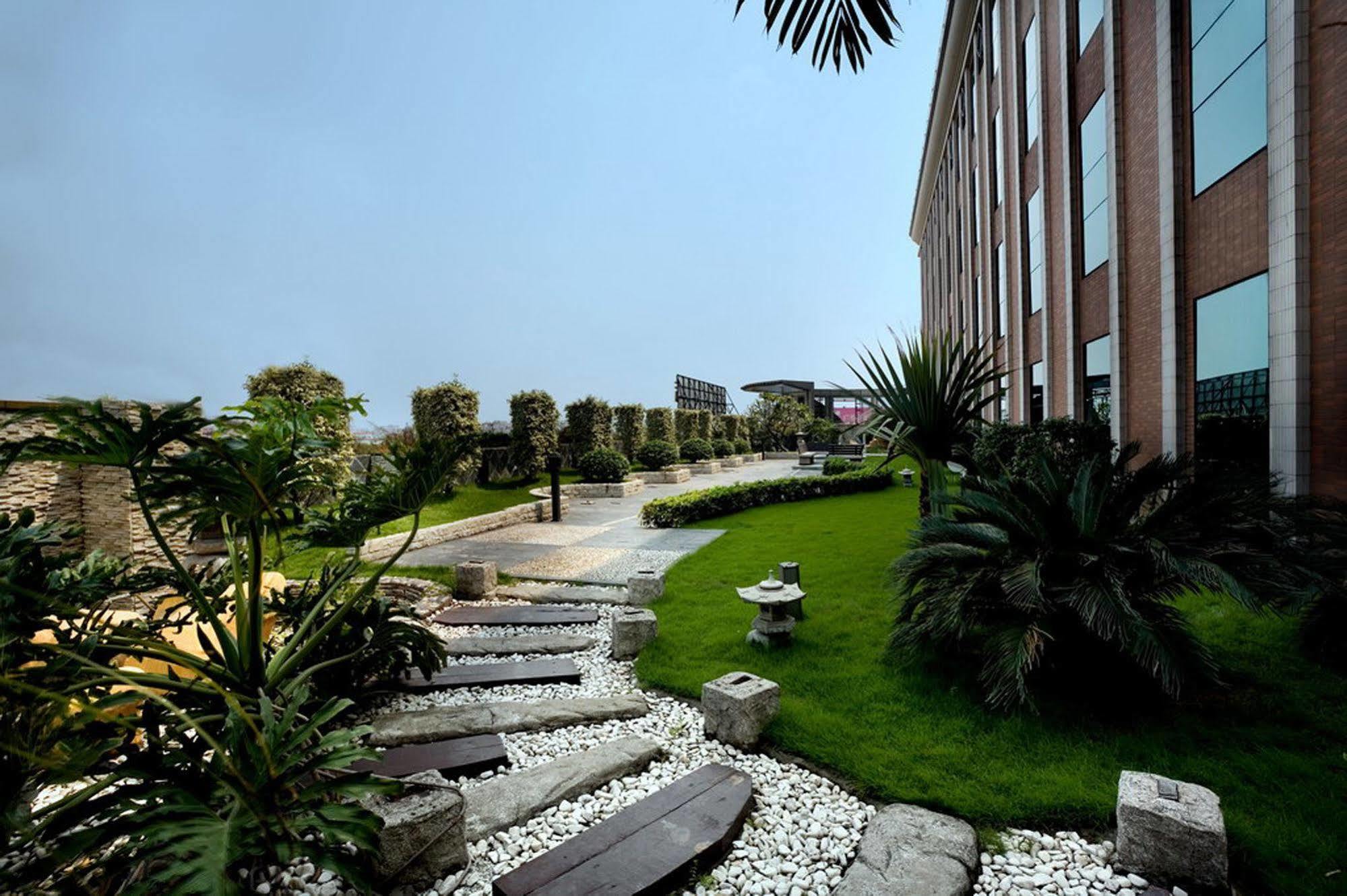 City Hotel Fosan Kültér fotó